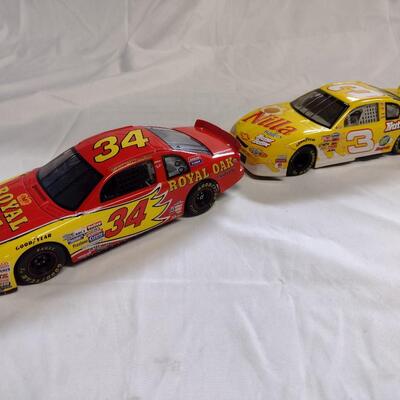 1:24 Scale Diecast NASCAR Cars - QTY 5