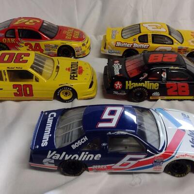 1:24 Scale Diecast NASCAR Cars - QTY 5