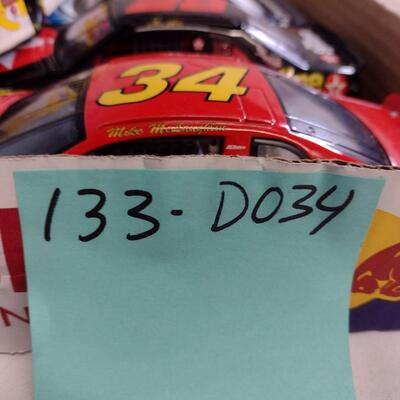 1:24 Scale Diecast NASCAR Cars - QTY 5
