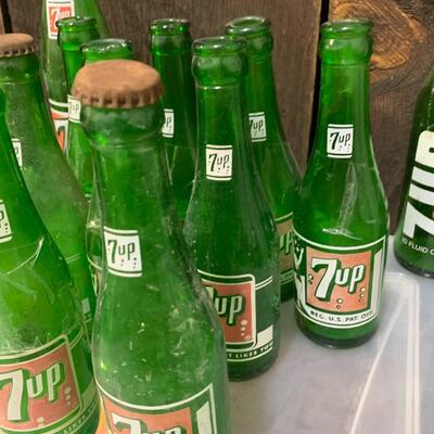 Antique 7-Up Soda Pop Bottle - QTY 10