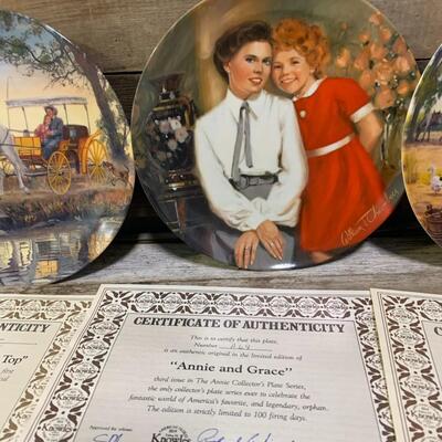Annie, OLD West Collector Plates, COA in Box, MINT - QTY 5