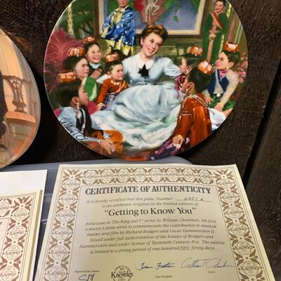 Annie, OLD Carnival Collector Plates, COA in Box, MINT - QTY 3