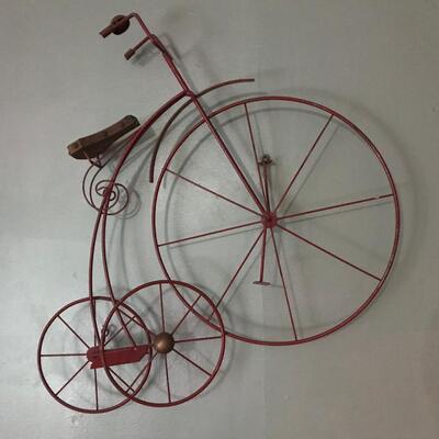 RED TRICYCLE WALL DECO