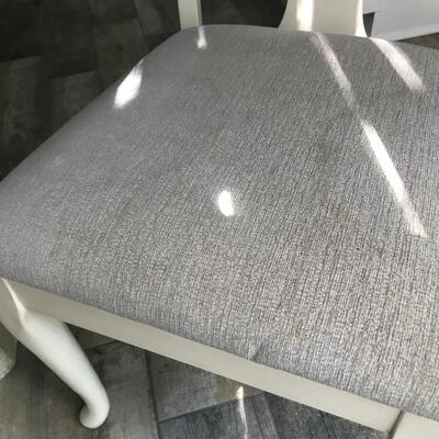 5 PC BREAKFEAST ROOM TABLE SET