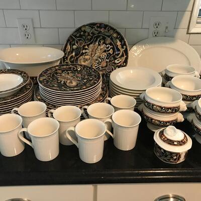 VILLEROY & BOCH  CHAUTEAU INTARSIA & CELLINI CLASSIC FINE CHINA 8 place settings plus....