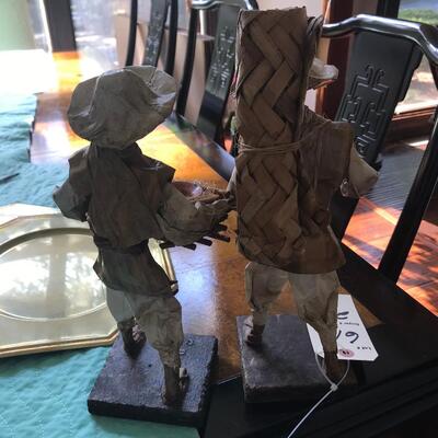 2 PC PAPER MACHE FIGURES/STATUETTES