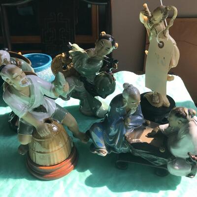 6 PC DECO STATUETTES/FIGURINES