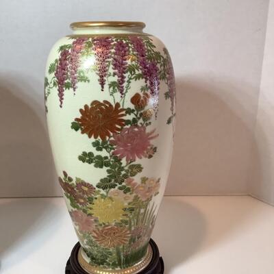 H. 648 Pair of Satsuma Vases 