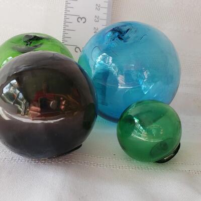4 fishing net floats 