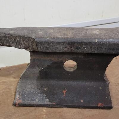 Lot 2: Vintage Blacksmith Anvil 
