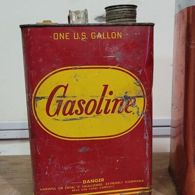 Lot 3: (2) Vintage Empty Garage Metal GAS / MOTOR OILCans