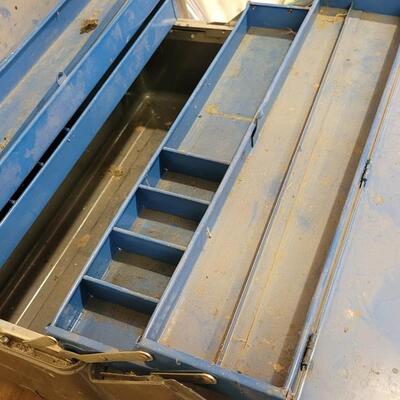 Lot 19: Large Metal Tool or Tackle Box with Pop Out Storage