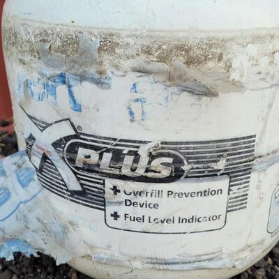 Lot 39: Empty X PLUS LP Tank 