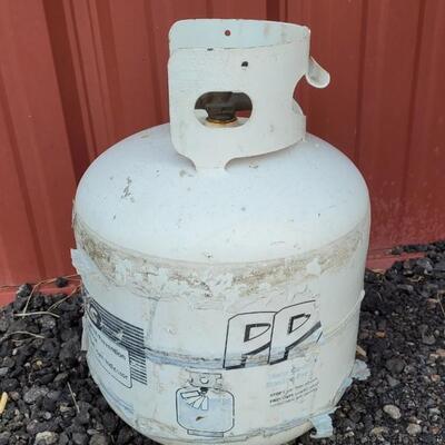 Lot 39: Empty X PLUS LP Tank 