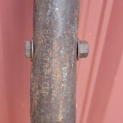 Lot 42: Vintage Trimmer Garden Tool 