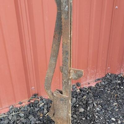 Lot 44: Vintage Large Floor Jack