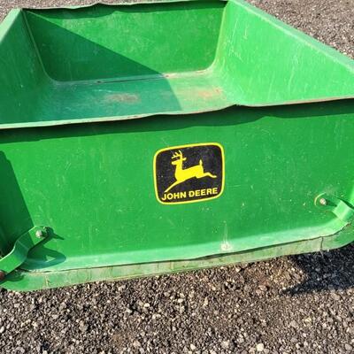 Lot 45: JOHN DEERE Wagon w/ Trailer Hitch 
