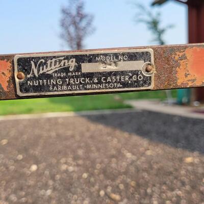 Lot 47: Vintage NUTTING Model 2-B Moving Dolly 15.5" x 43"