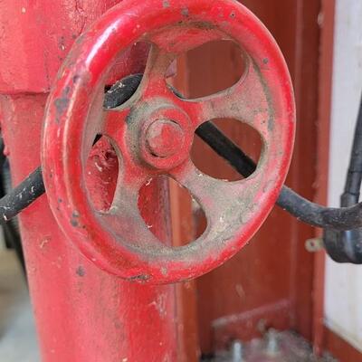 Lot 55: Vintage Red Chippy Paint Base w/ Columbian VISE and GE Bench Grinder 