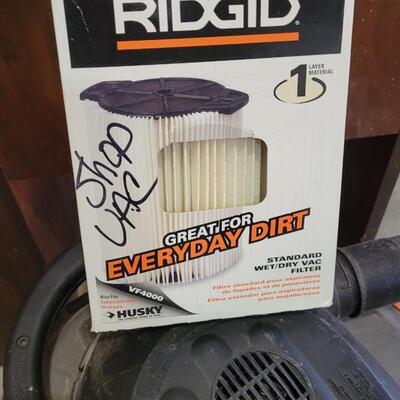 Lot 57: RIGID Corded Vacuum Blower WORKS w/ Filter 