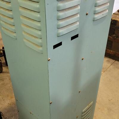 Lot 59: HYDROZONE Water Purification System (Needs New Power Supply)
