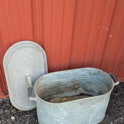Lot 60: Large Steel Basin w/ Lid (Original Wood Handles)
