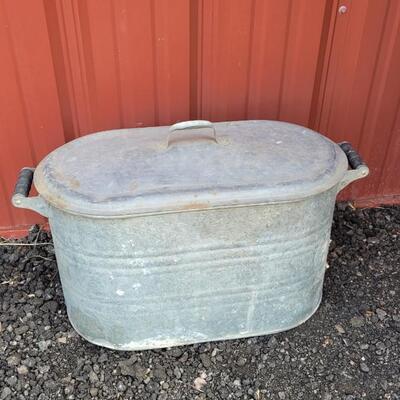 Lot 60: Large Steel Basin w/ Lid (Original Wood Handles)