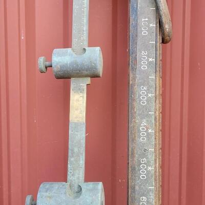 Lot 63: Vintage FAIRBANKS Short Iron Pillar Beam Livestock Scale INCOMPLETE