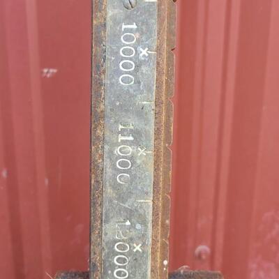Lot 63: Vintage FAIRBANKS Short Iron Pillar Beam Livestock Scale INCOMPLETE