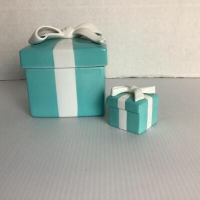 J. 697. Two Tiffany & Co. Porcelain Trinket Boxes 