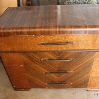   VINTAGE DRESSER