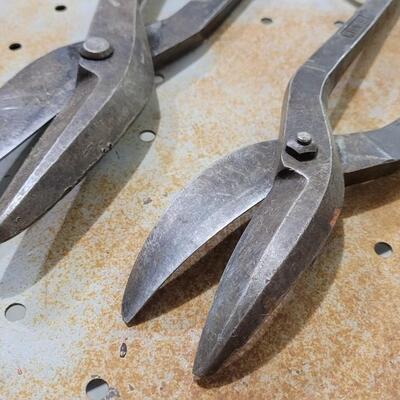 Lot 72: (2) Vintage Snips (WISS 9 + WILCOX CO.)