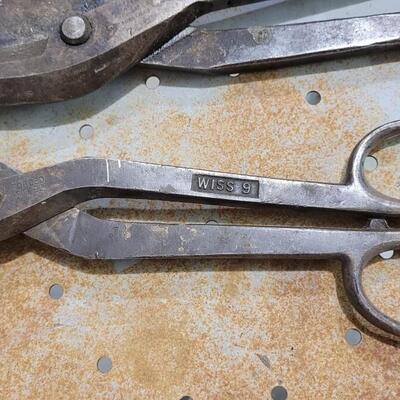 Lot 72: (2) Vintage Snips (WISS 9 + WILCOX CO.)