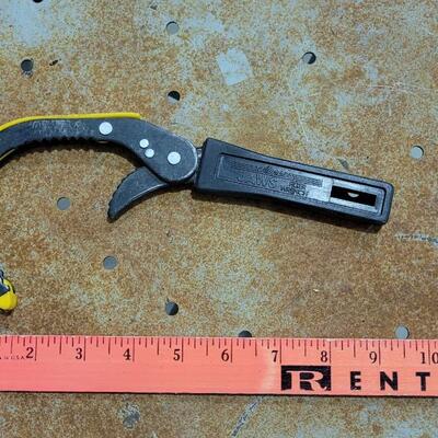 Lot 73: (3) Assorted Filter Wrenches 