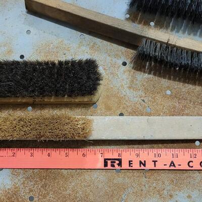Lot 84: Brush Assortment - (2) Steel and (2) Soft