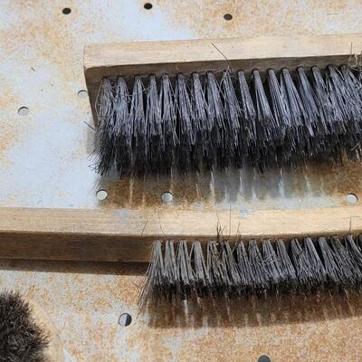Lot 84: Brush Assortment - (2) Steel and (2) Soft