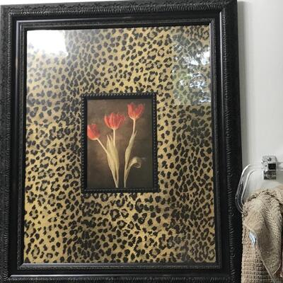 FRAMED RED TULIP PRINT W/CHEETAH PRINT MATTE