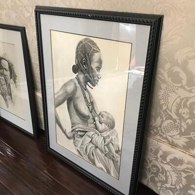 NURSING MOM FRAMED PRINT