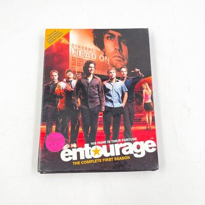 â€œENTOURAGEâ€ SEASON 1 DVD SET