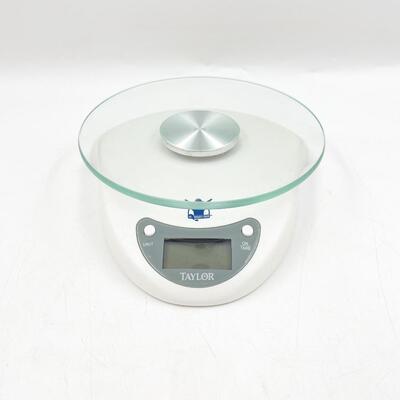 GLASS KITCHEN SCALE