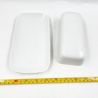 WHITE CERAMIC BUTTER DISH
