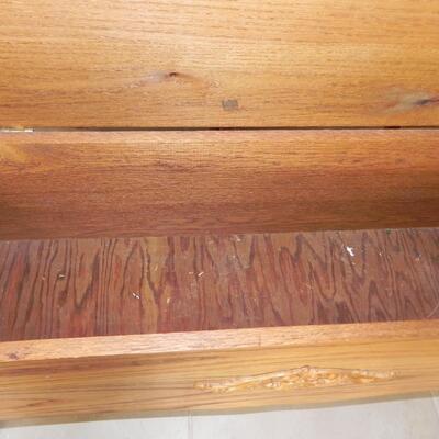   WOODEN STORAGE BENCH