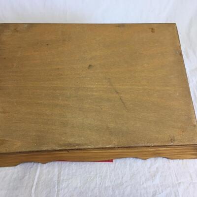 Gorgeous Vintage Wood and Ceramic Serving Tray