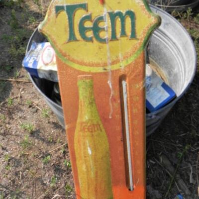   TIN TEEM ADVERTISING SIGN
