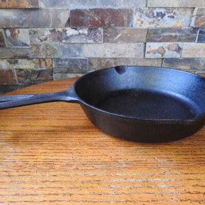 Lodge Cast Iron skillet