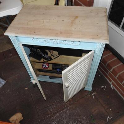 Storage cabinet
