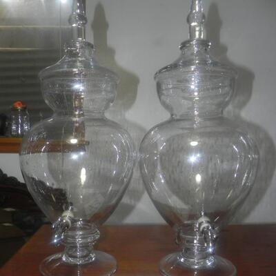   GLASS DISPENSERS