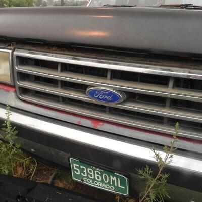   '89 FORD F150 4X4