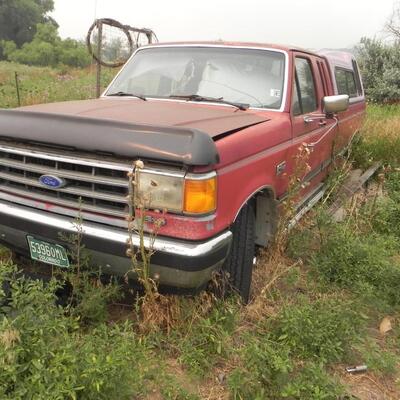   '89 FORD F150 4X4