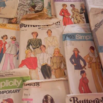 VINTAGE SEWING PATTERNS